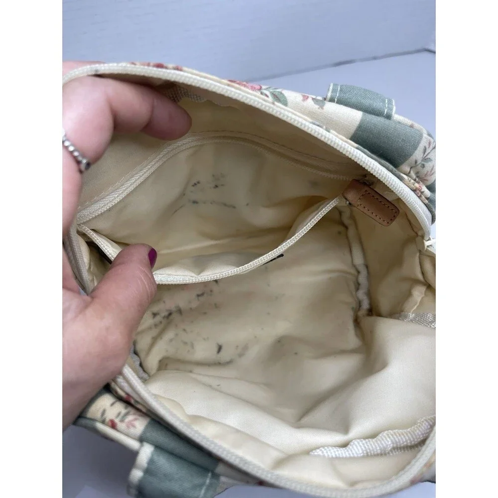 Lauren Ralph Lauren 6x7x4 preloved